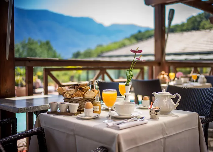 Les Tresoms Lake And Spa Resort